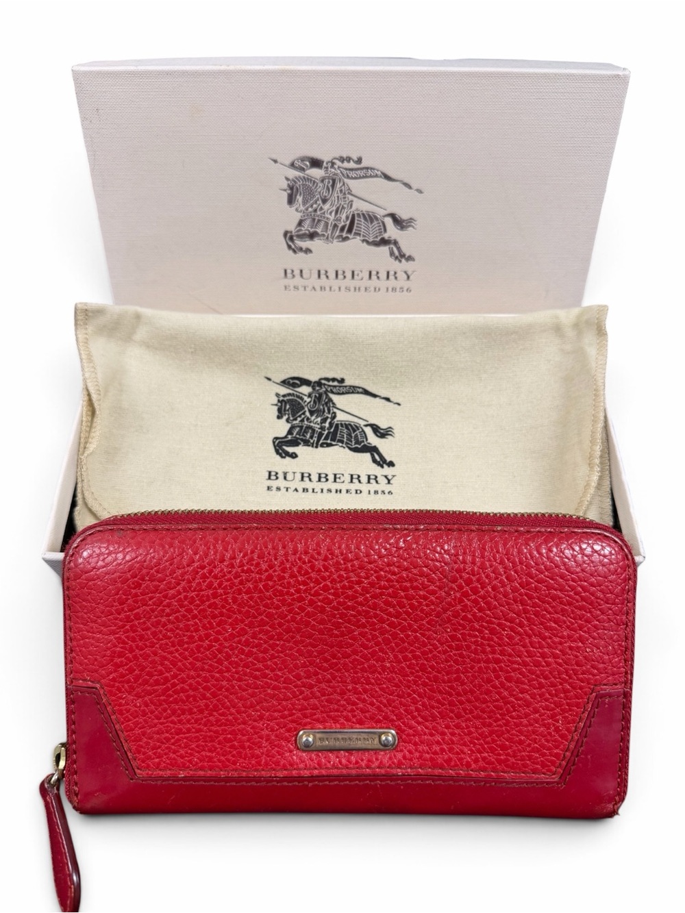 Burberry Ziggy Leather Continental Zip Around Wallet box and dust bag included